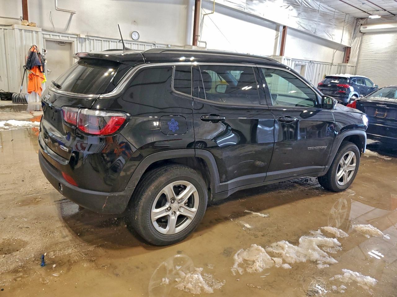 2024 Jeep Compass Latitude - Фото 3