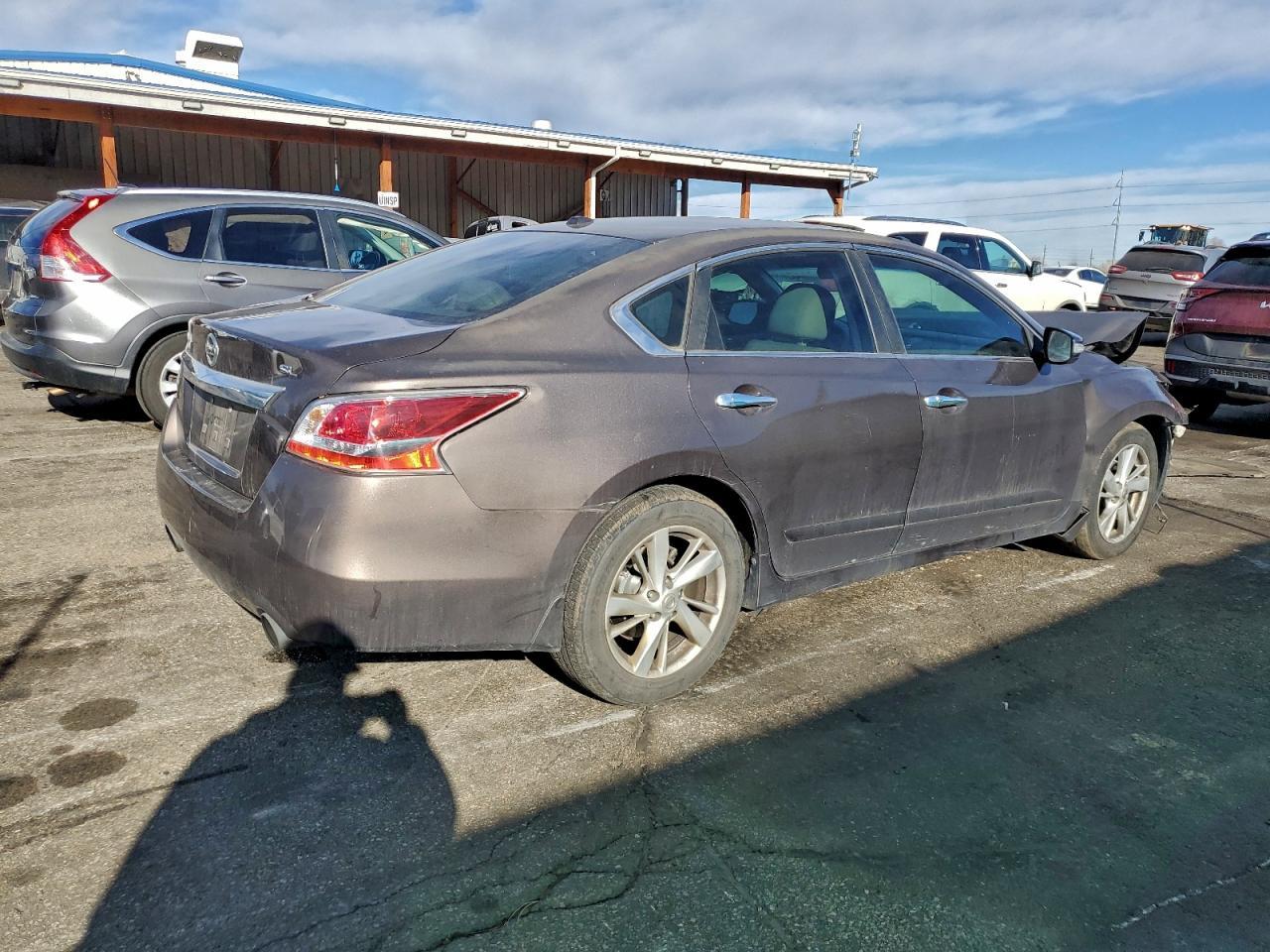 2015 Nissan Altima 2.5 - Фото 3