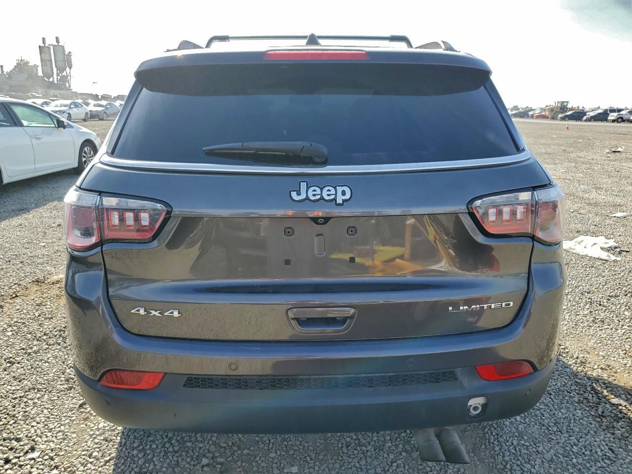 2018 Jeep Compass Limited - Фото 6