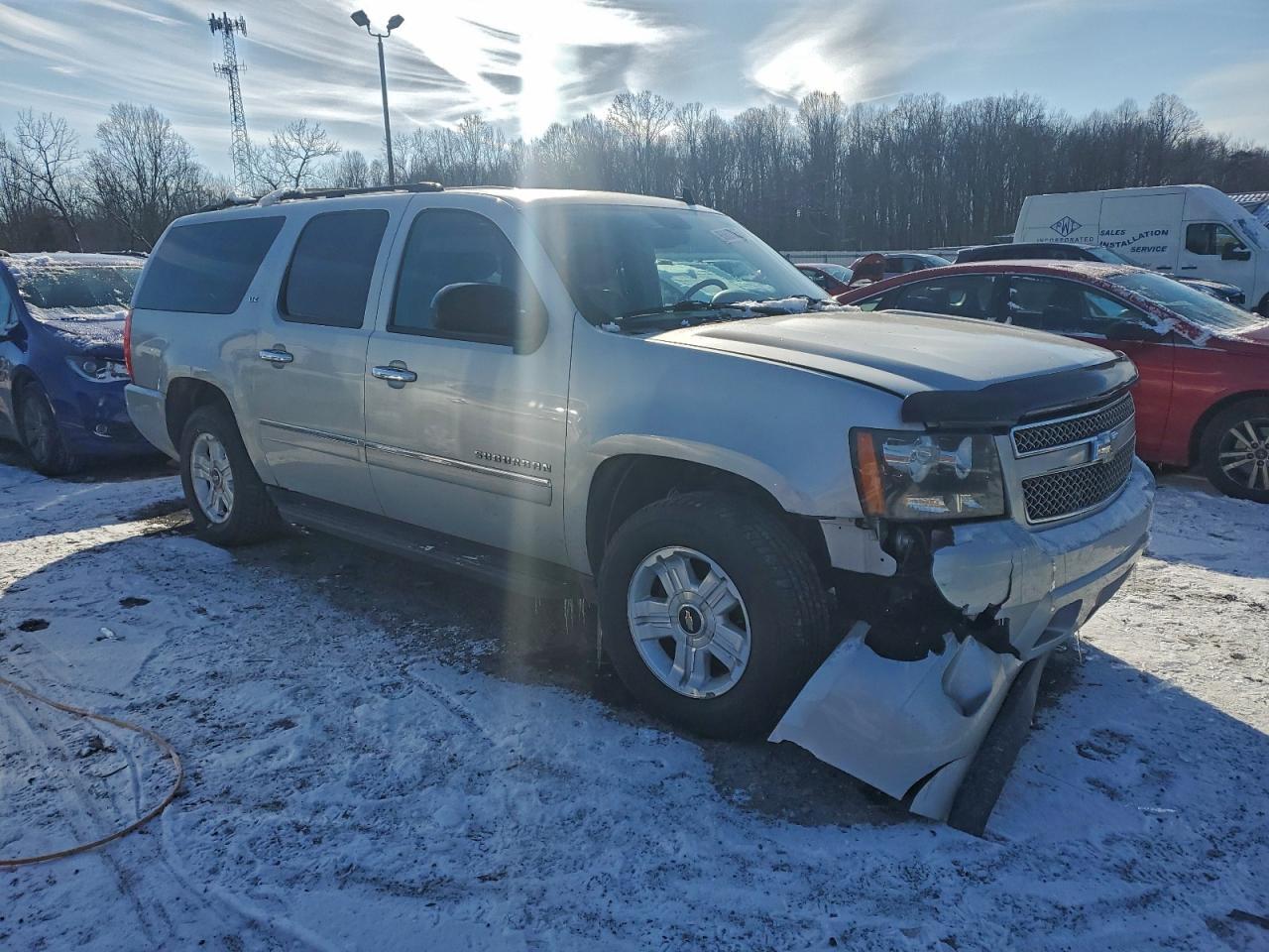 2010 Chev Suburban K - Фото 4