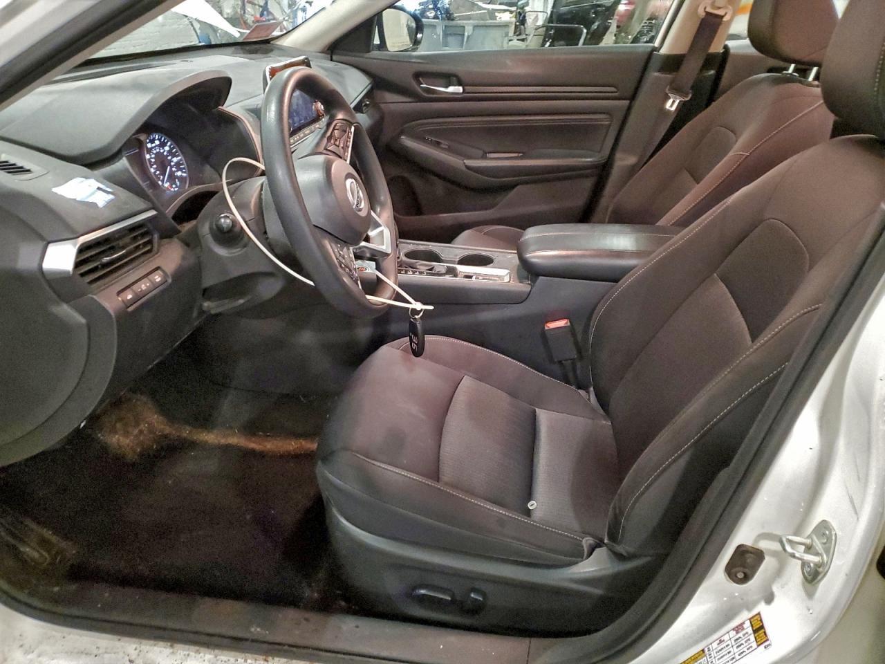 2019 Nissan Altima S - Фото 7