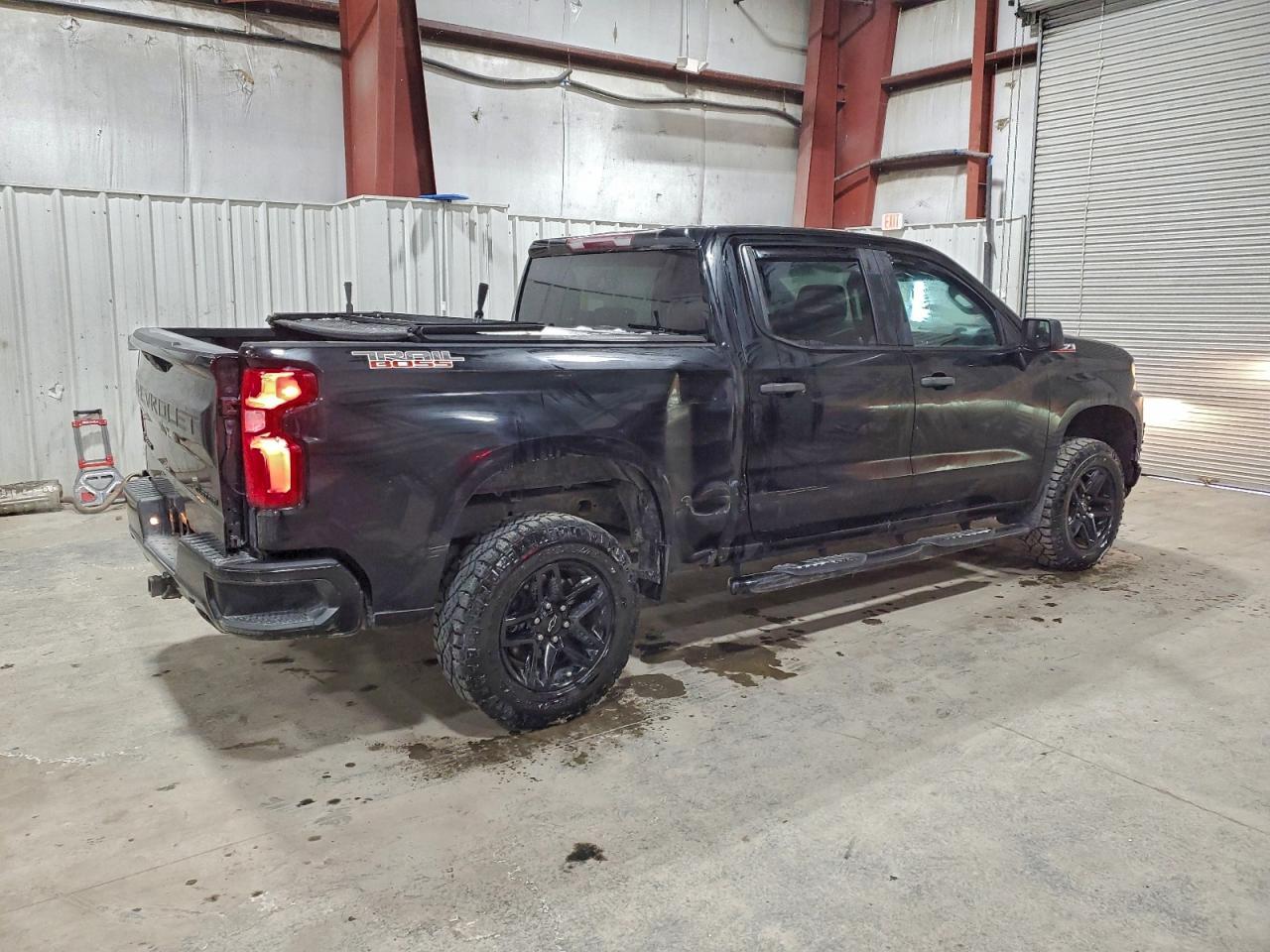 2020 Chevrolet Silverado K1500 Trail Boss Custom - Фото 3