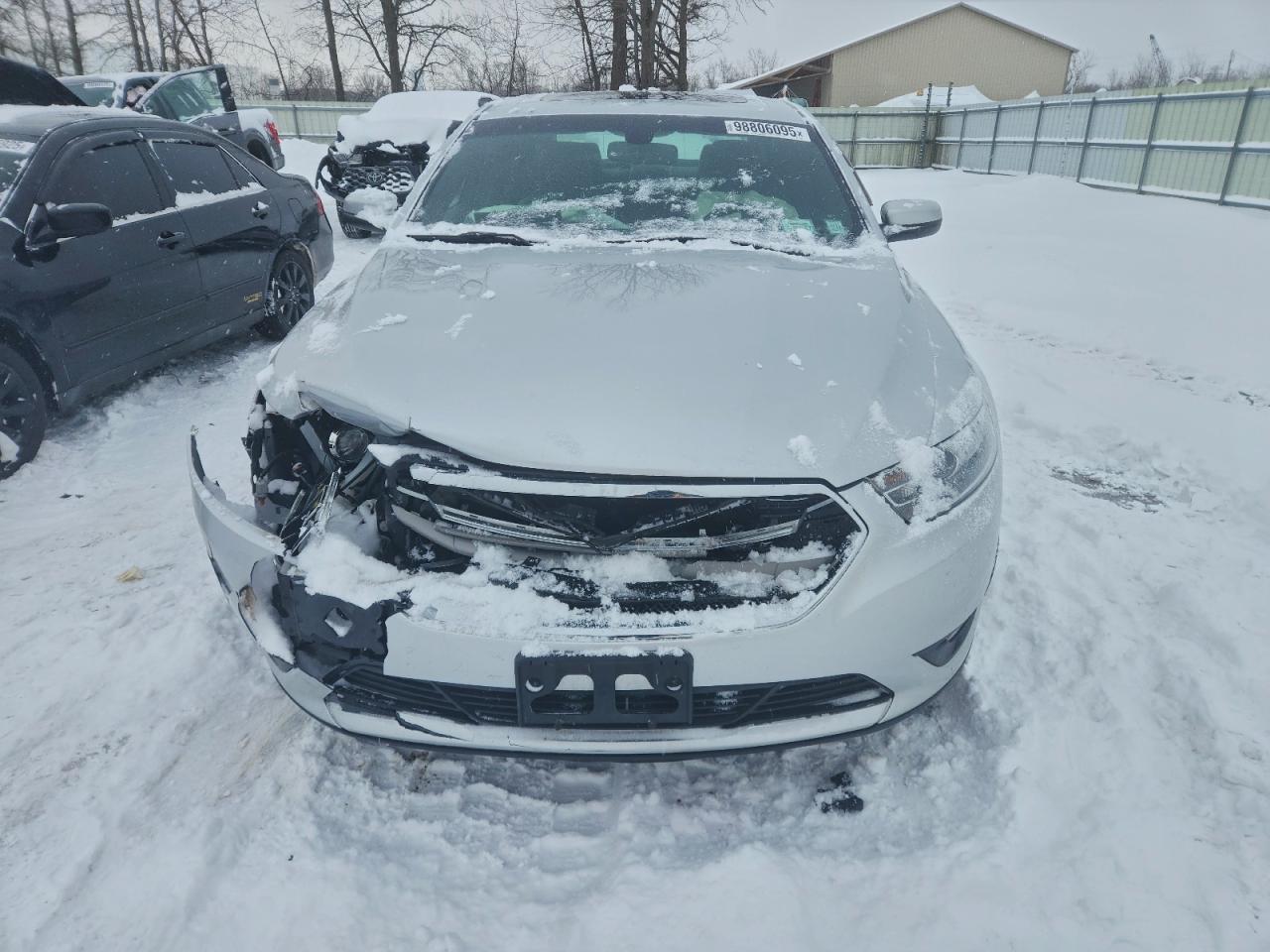 2013 Ford Taurus Sel - Image 5