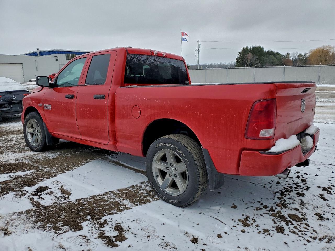 2017 Ram 1500 St - Фото 2