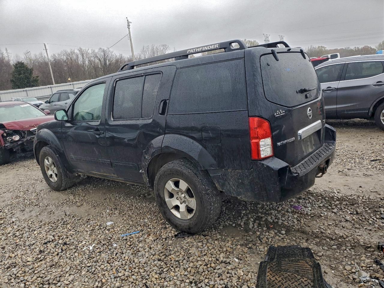 2006 Nissan Pathfinder Le - Image 2