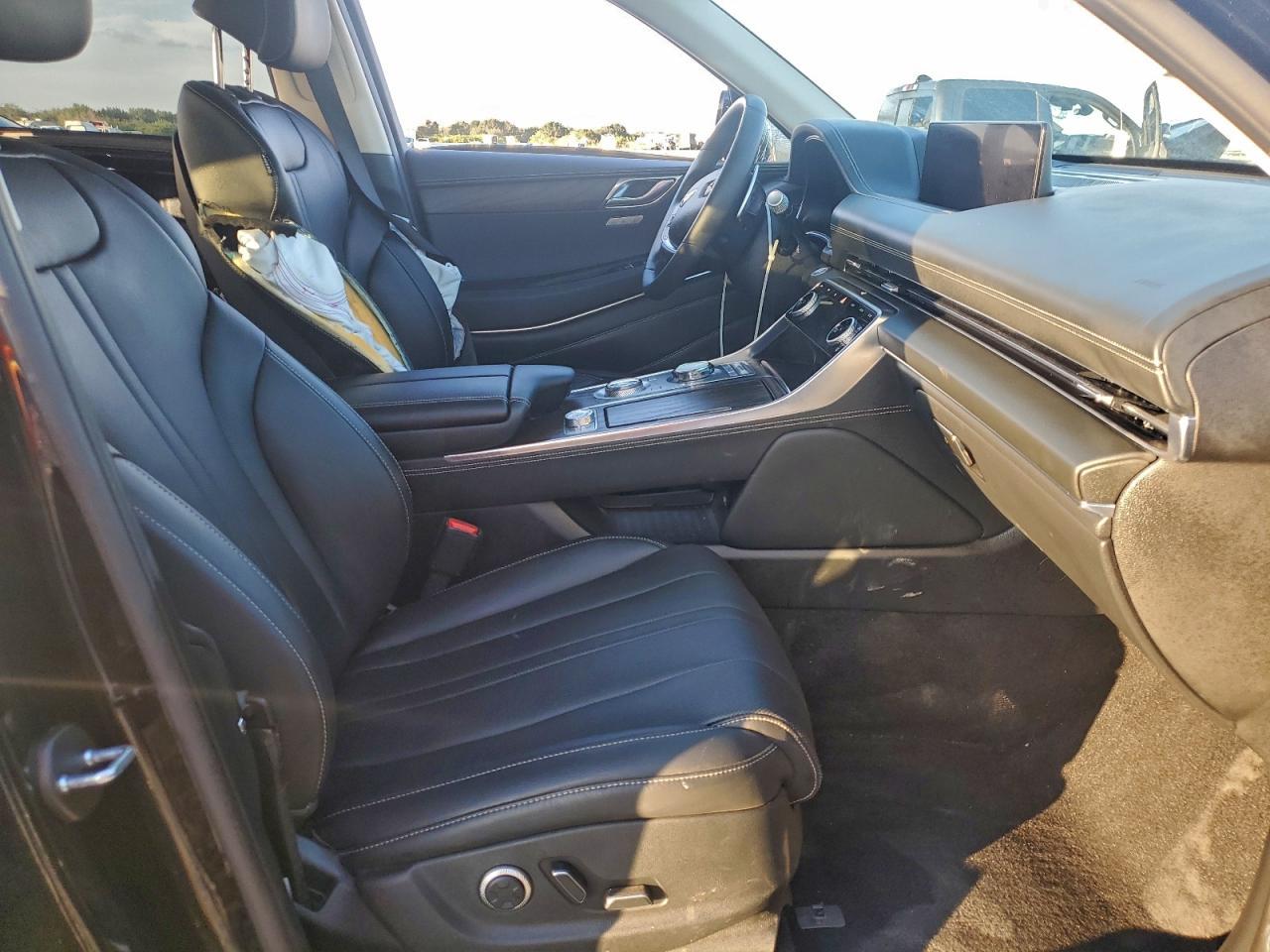 2024 Genesis Gv80 Base - Image 7