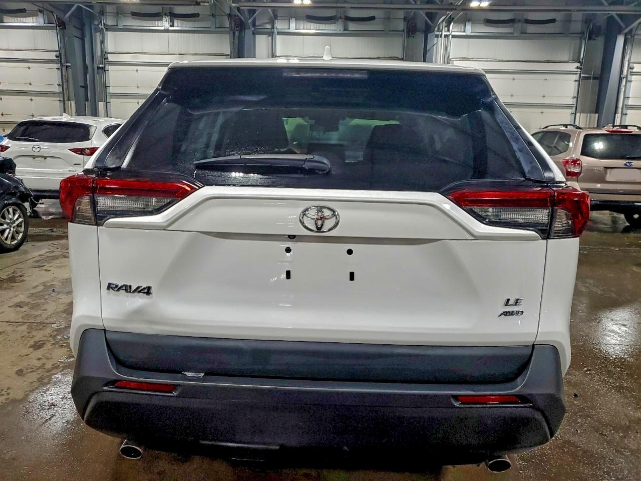 2024 Toyota Rav4 Le - Image 6
