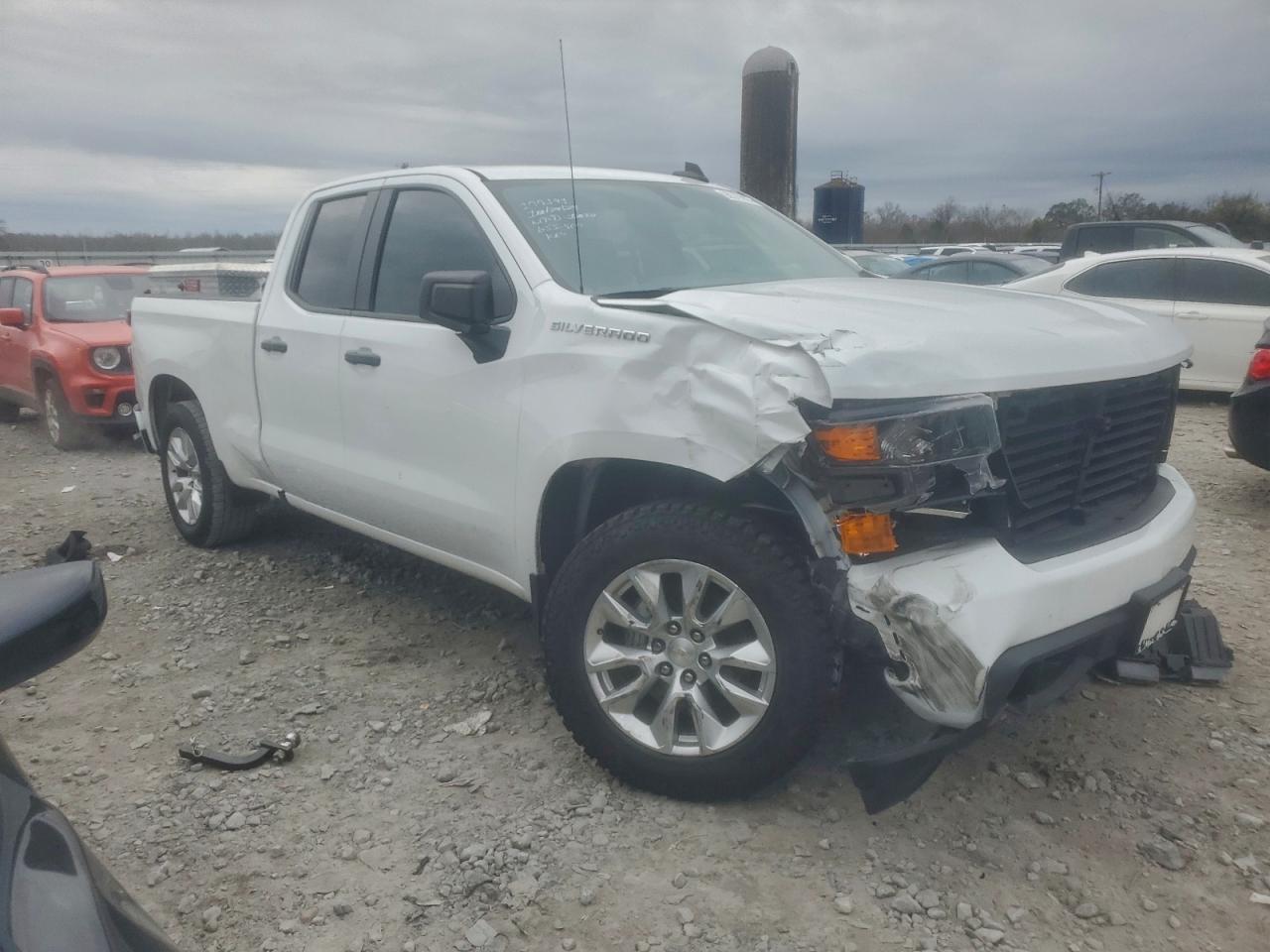 2021 Chevrolet Silverado C1500 Custom - Фото 4