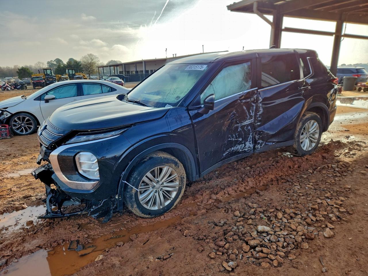 2024 Mitsubishi Outlander Es