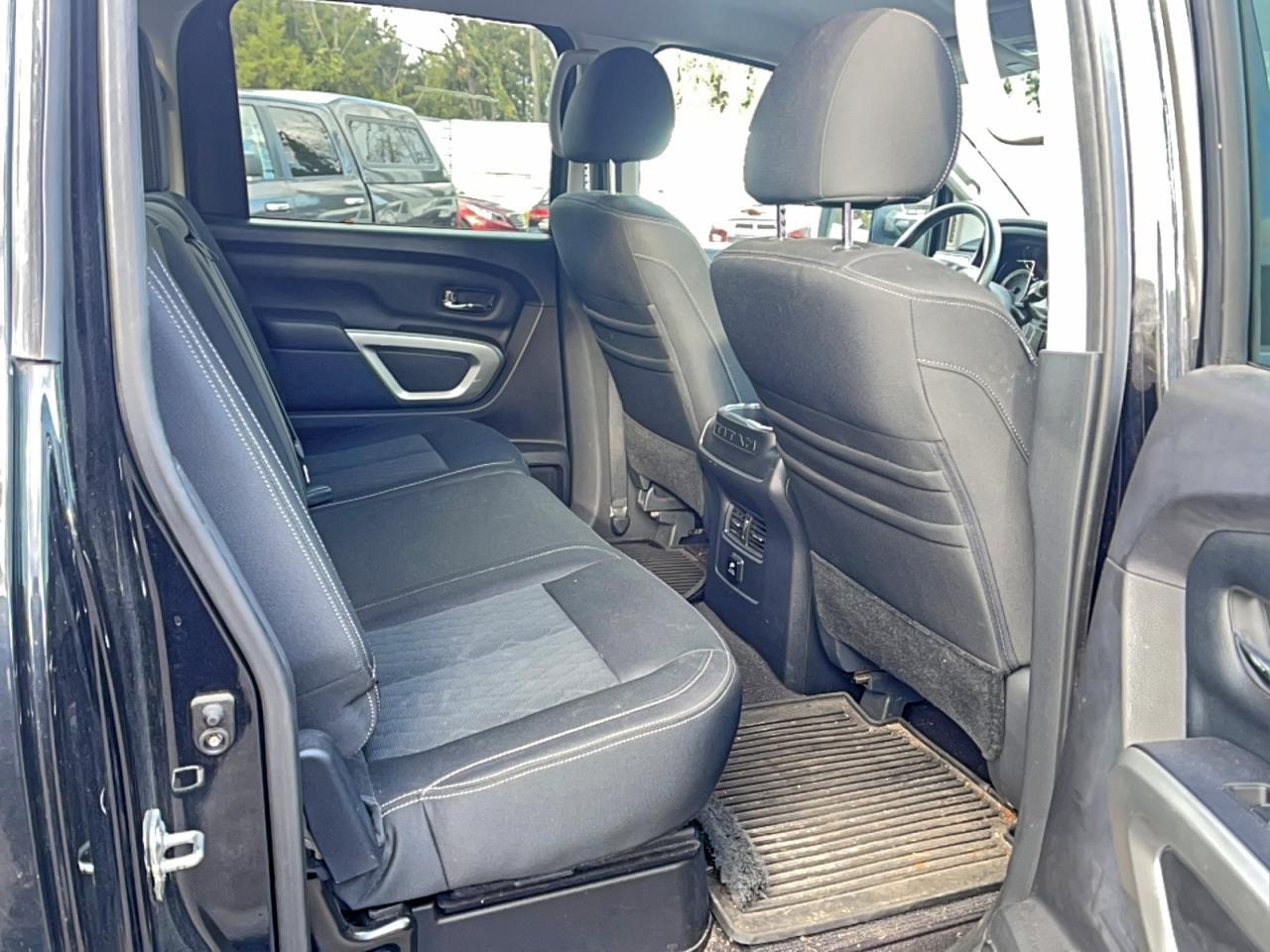 2017 Nissan Titan Sv - Фото 6