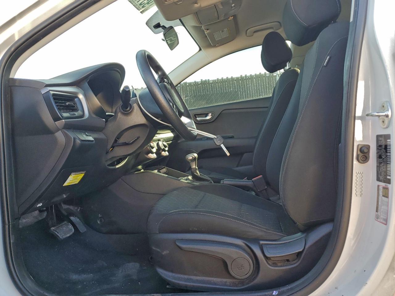 2022 Kia Rio Lx - Фото 7