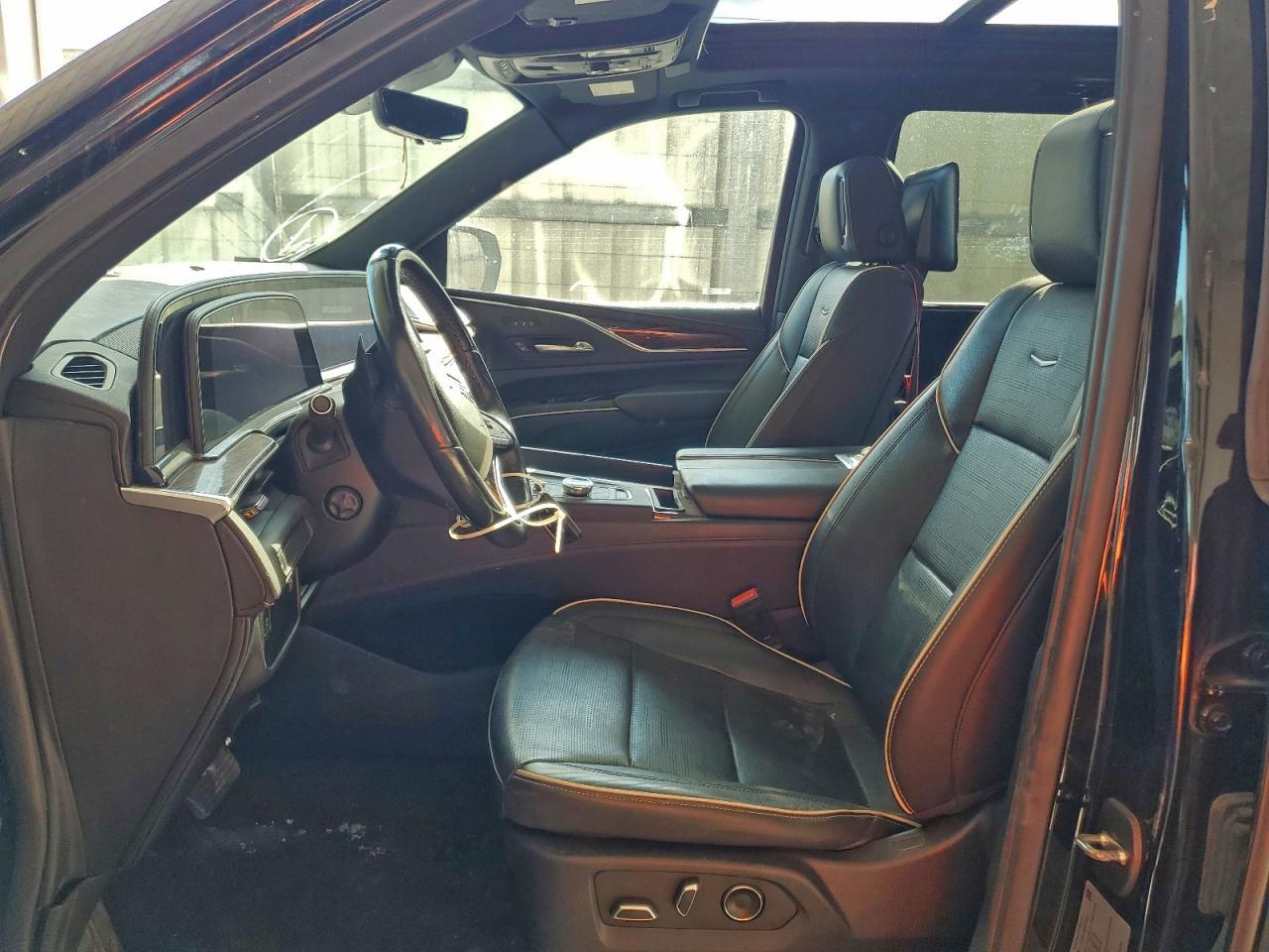 2021 Cadillac Escalade Premium Luxury - Фото 7