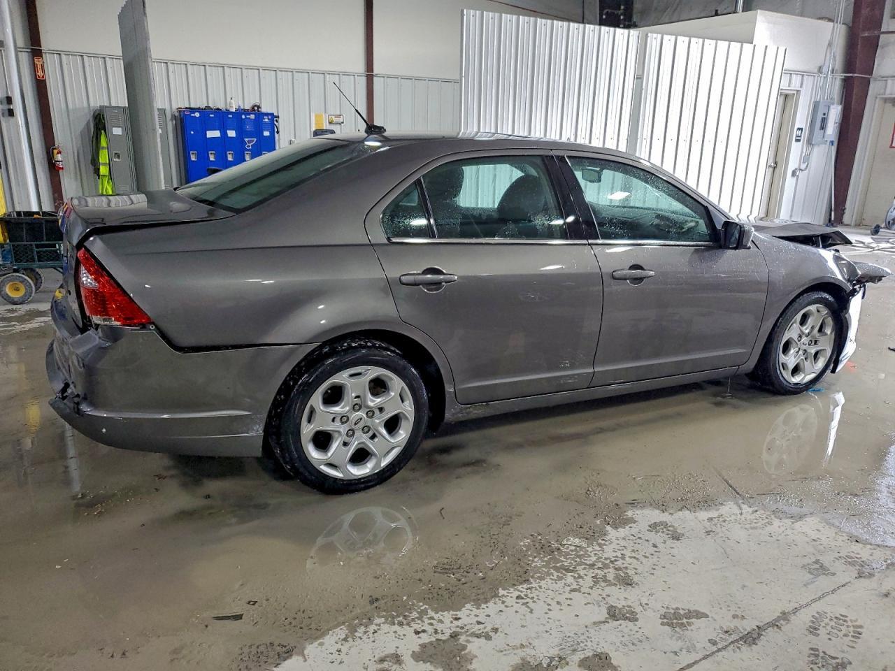 2010 Ford Fusion Se - Фото 3