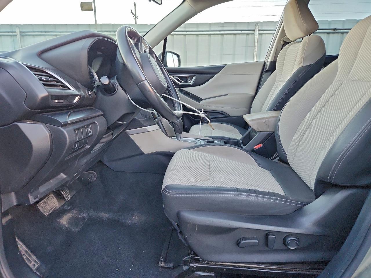 2020 Subaru Forester Premium - Фото 7