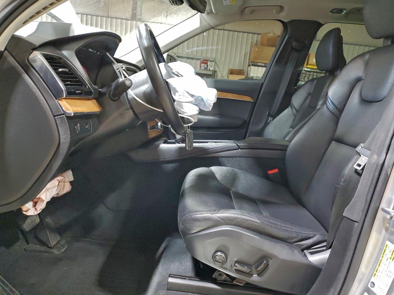 2022 Volvo Xc90 T6 Momentum - Фото 7