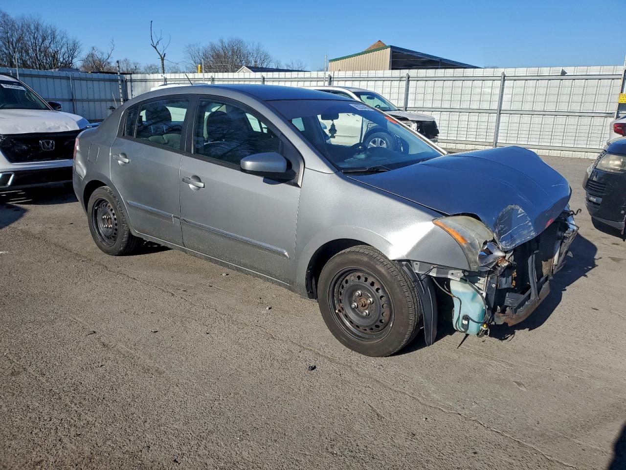 2012 Nissan Sentra 2.0 - Фото 4