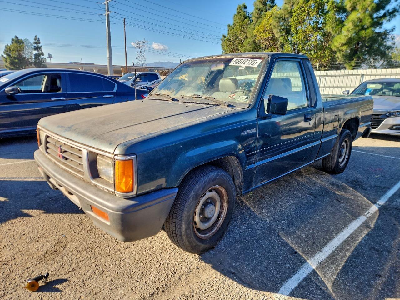 1995 Mitsubishi Mighty Max