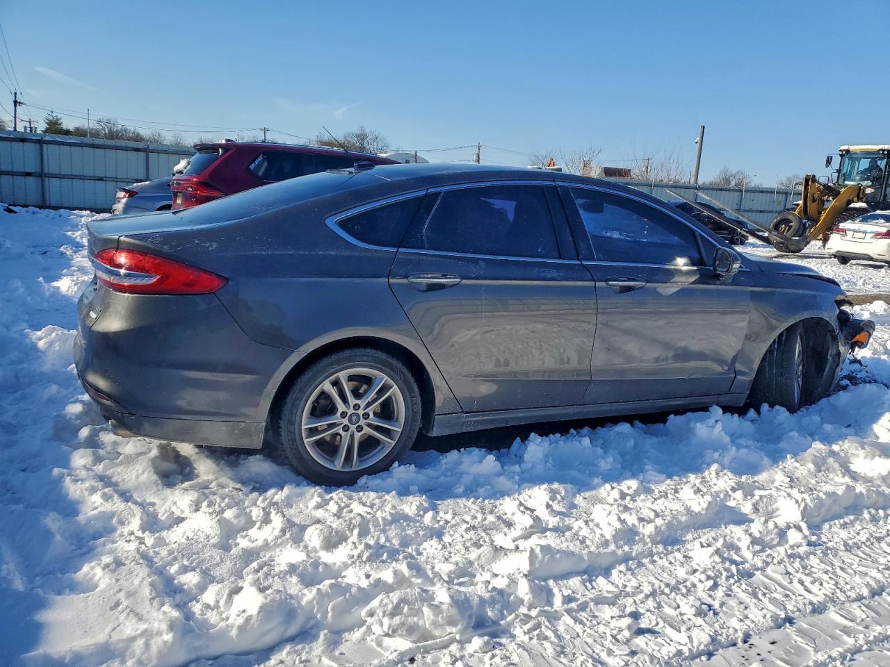 2018 Ford Fusion Se - Фото 3