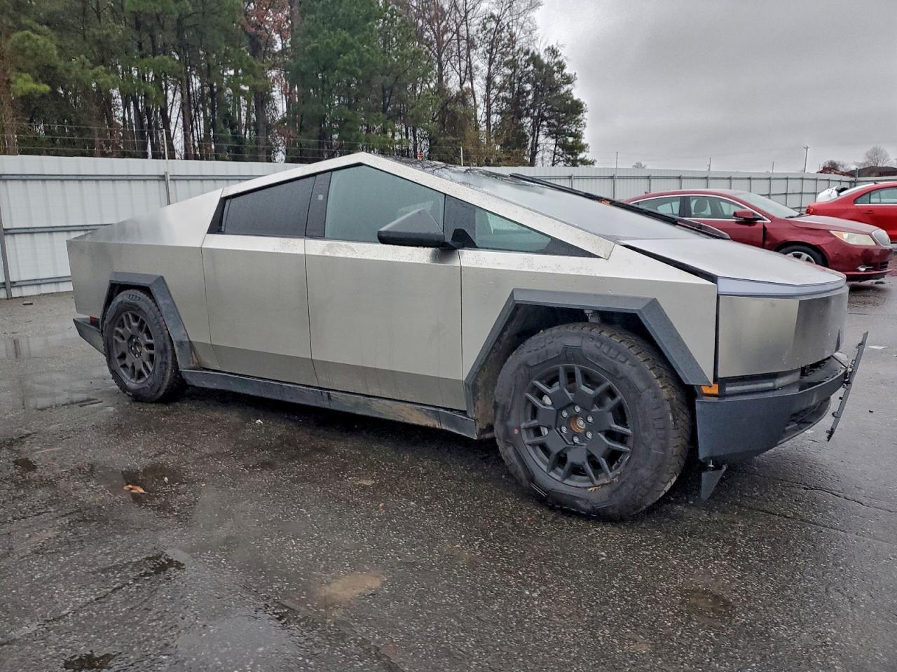 2024 Tesla Cybertruck - Фото 4