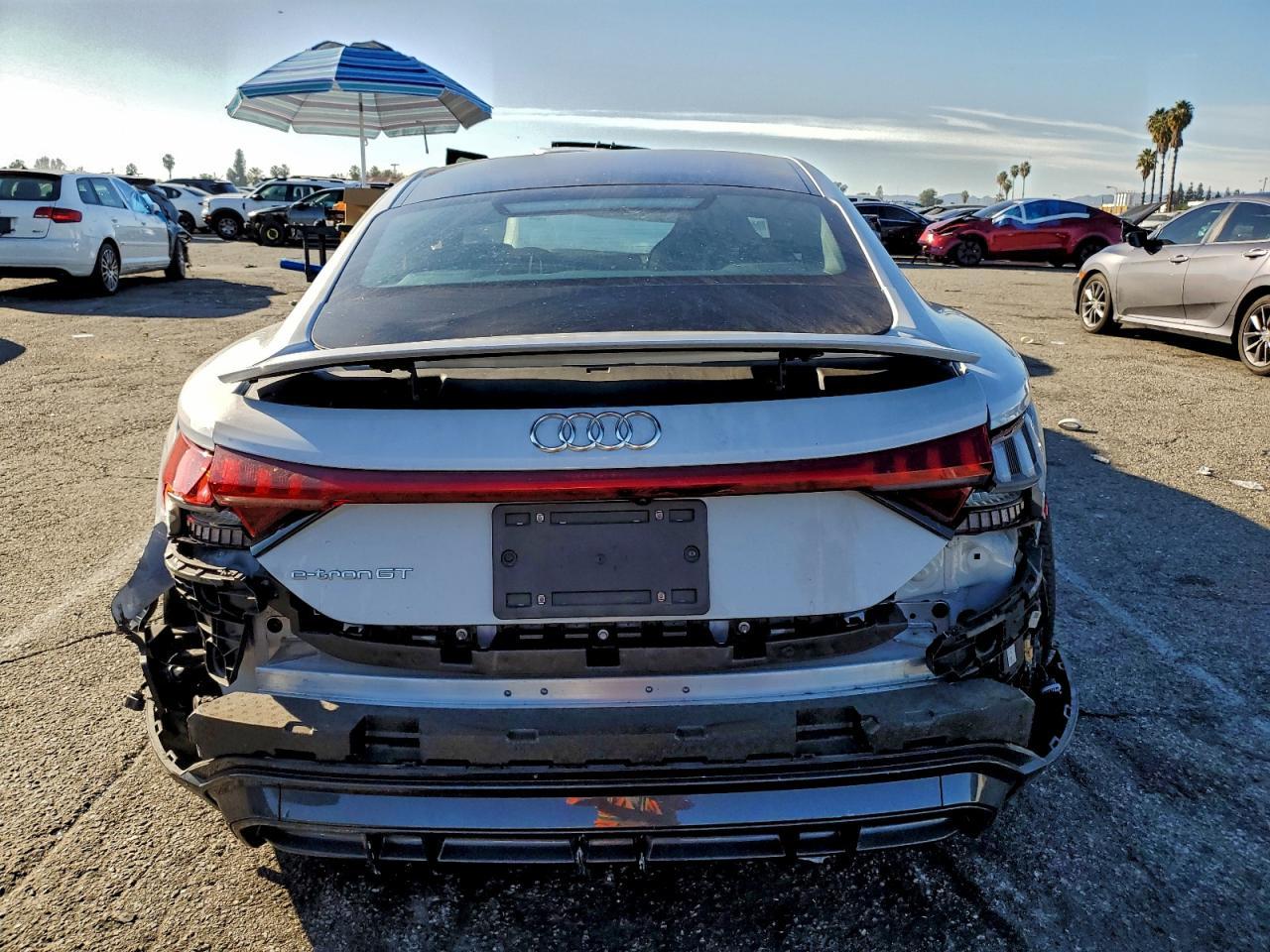 2023 Audi E-Tron Gt Prestige - Фото 6