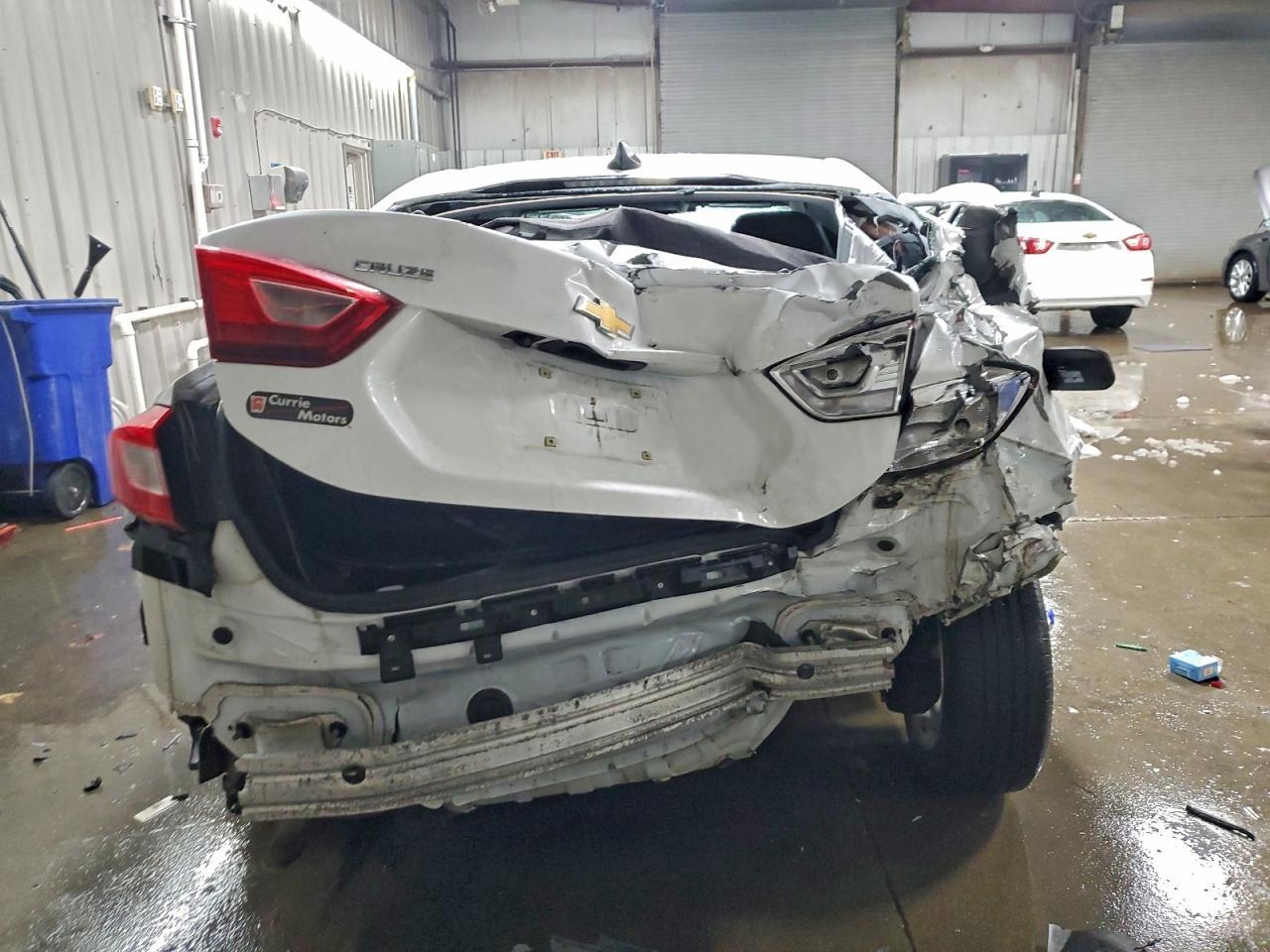 2019 Chevrolet Cruze Ls - Фото 6