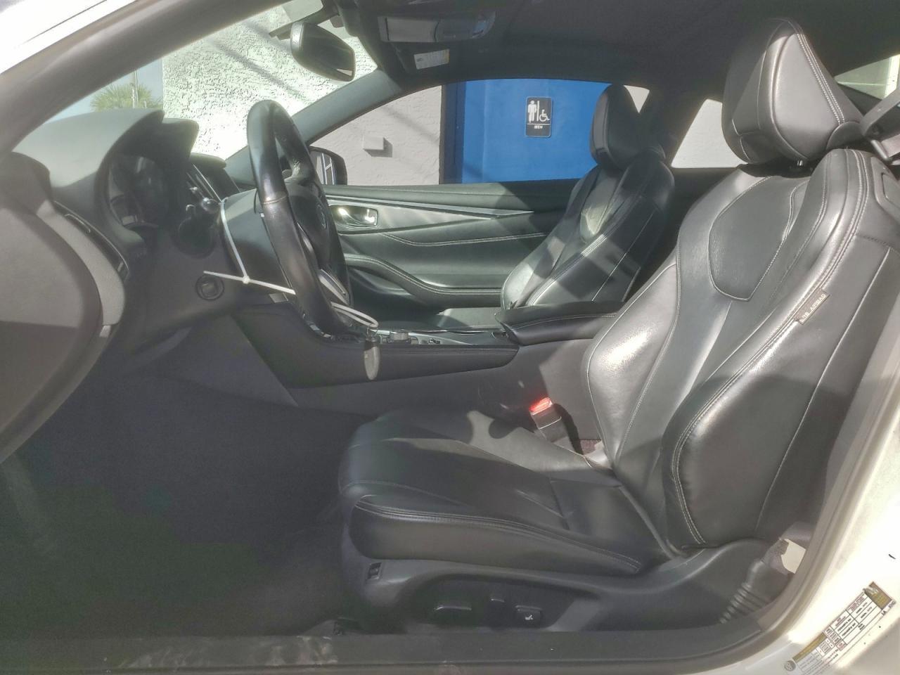 2018 Infiniti Q60 Luxe 300 - Фото 7