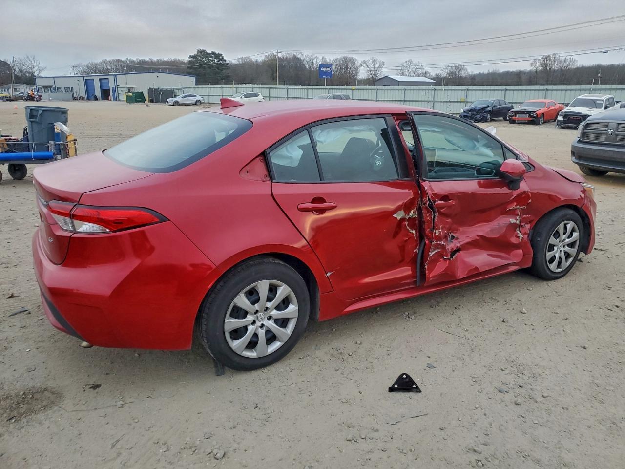 2021 Toyota Corolla Le - Фото 3