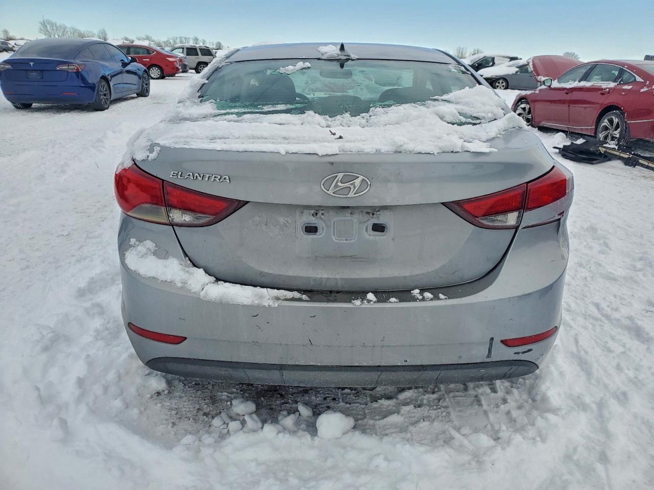 2016 Hyundai Elantra - Image 6