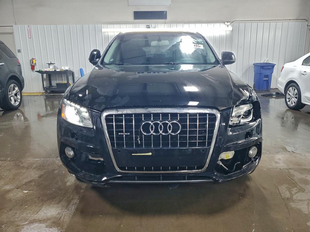 2011 Audi Q5 Premium Plus - Фото 5