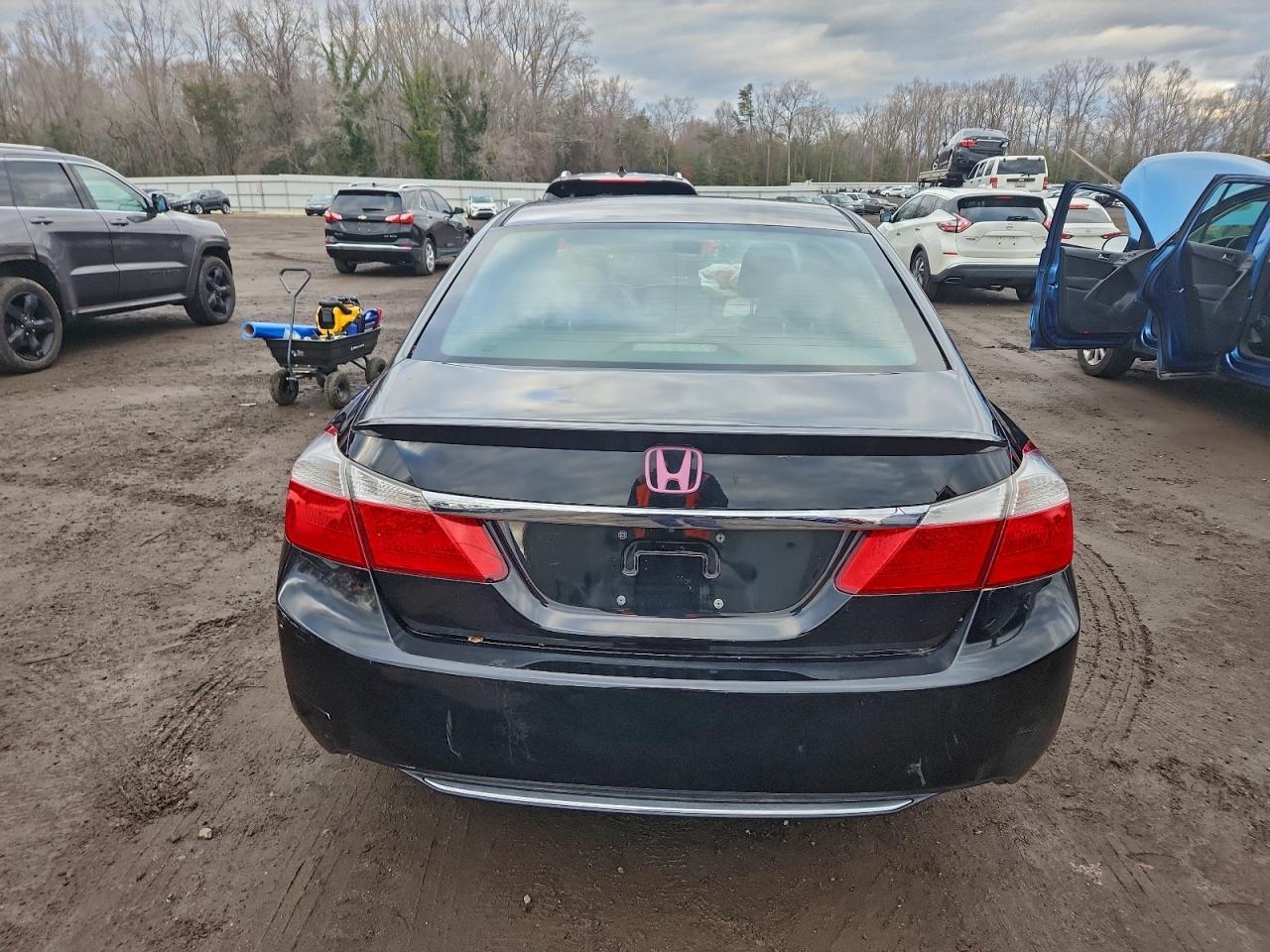 2017 Honda Accord Sport - Image 6