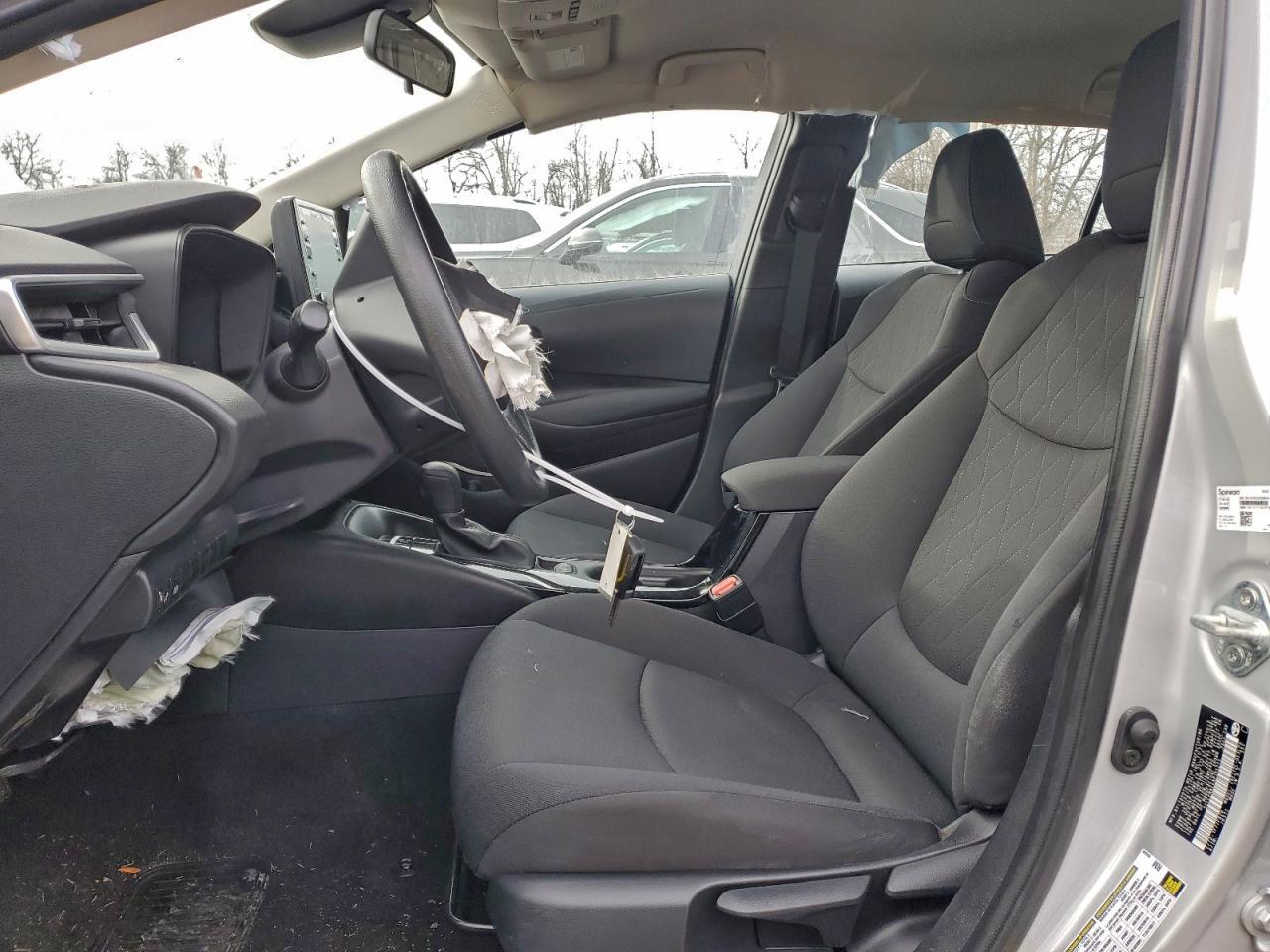 2022 Toyota Corolla Le - Image 7