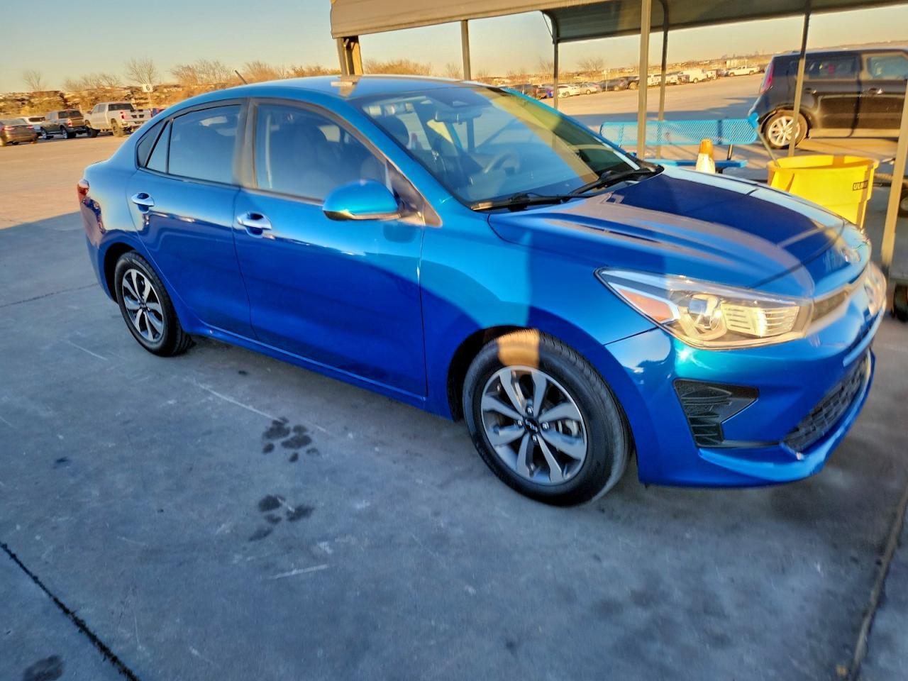 2022 Kia Rio Lx - Image 4