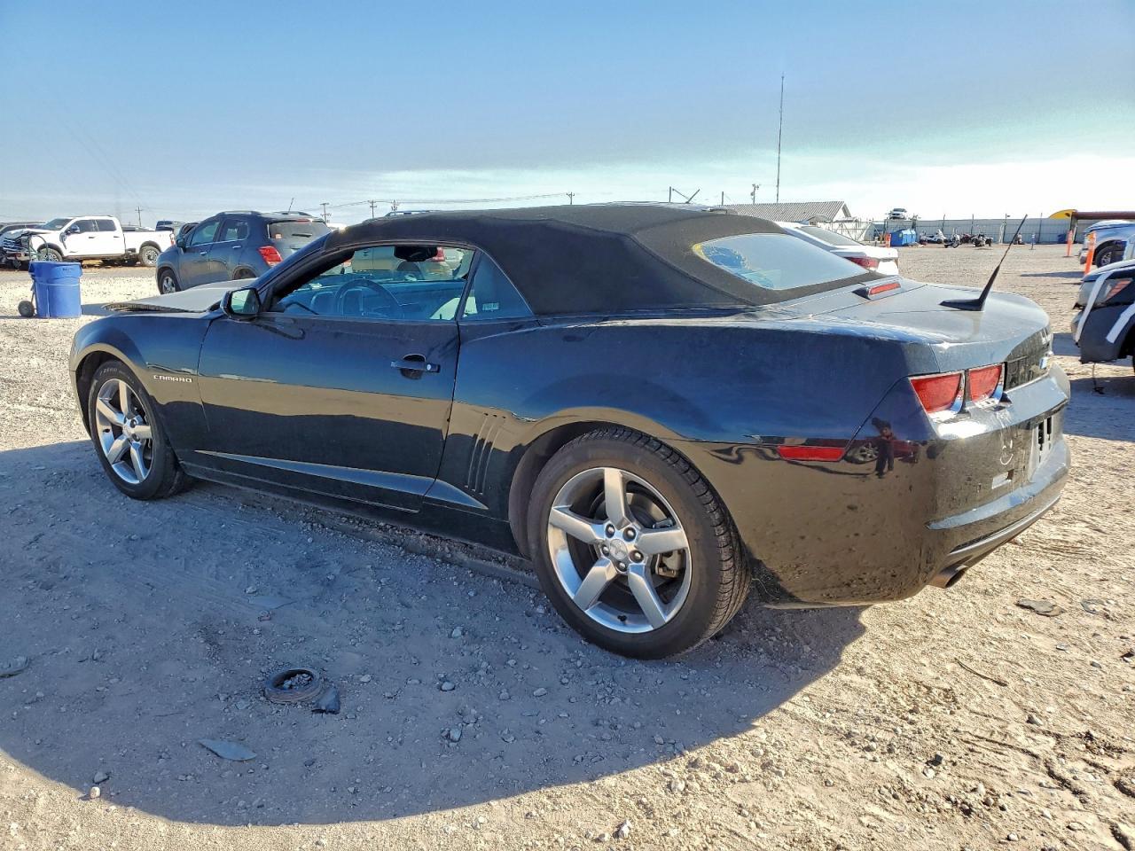 2011 Chevrolet Camaro Lt - Image 2