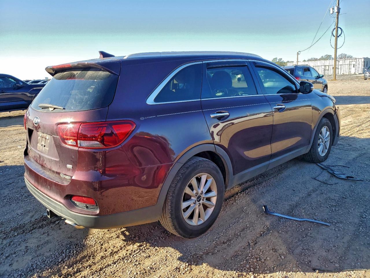 2019 Kia Sorento L - Фото 3