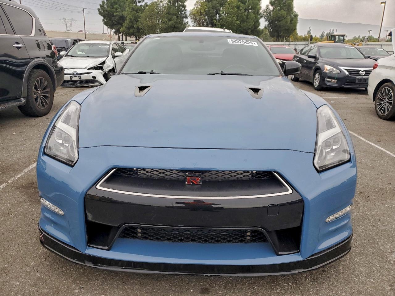 2009 Nissan Gt-R Base - Image 5