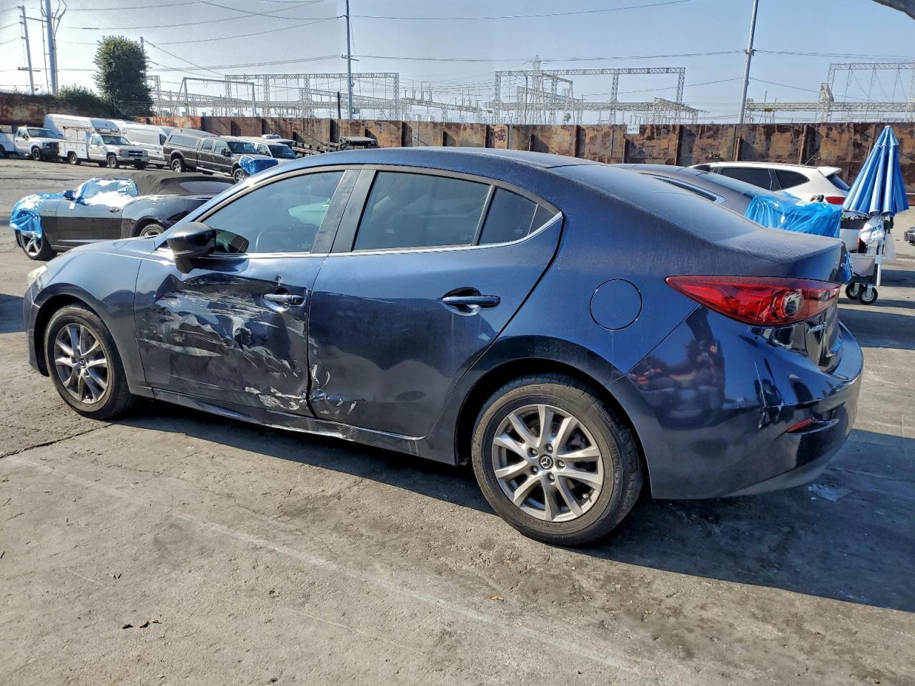 2016 Mazda 3 Sport - Фото 2