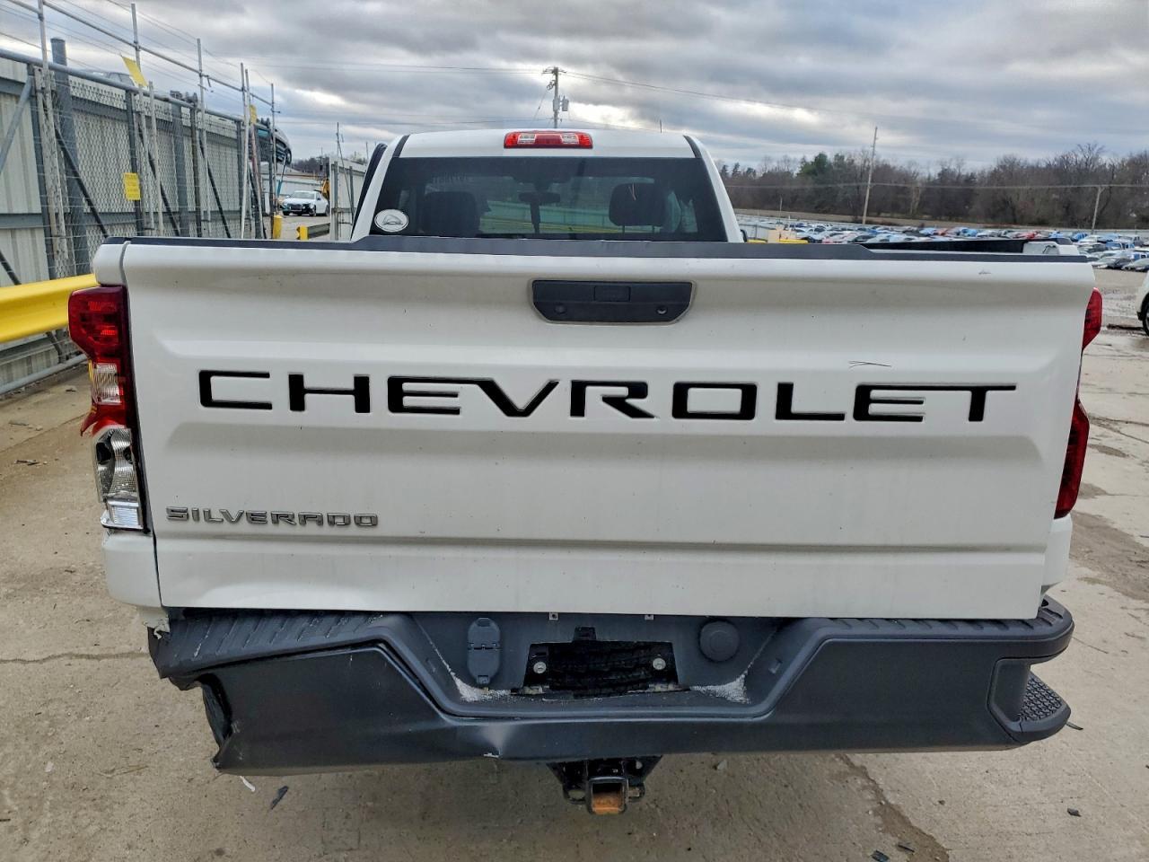 2020 Chevrolet Silverado K1500 - Фото 6