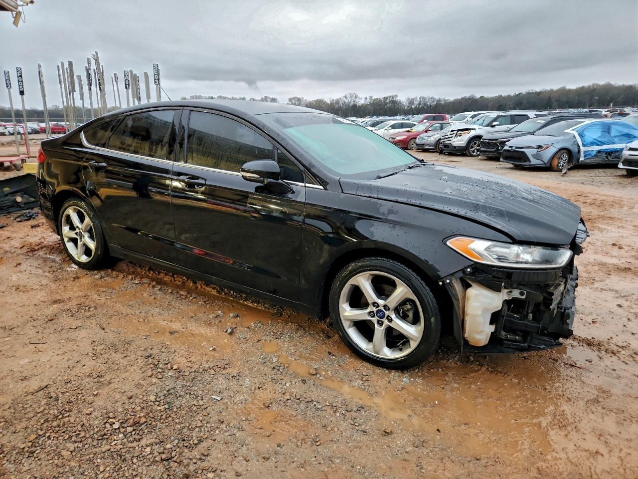 2016 Ford Fusion Se - Фото 4