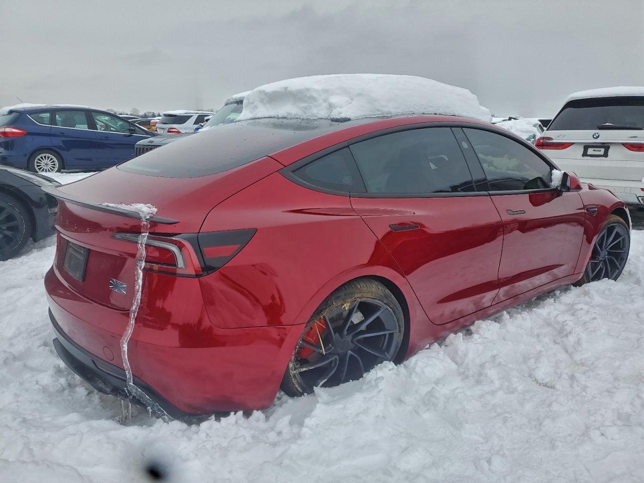 2024 Tesla Model 3 - Фото 3