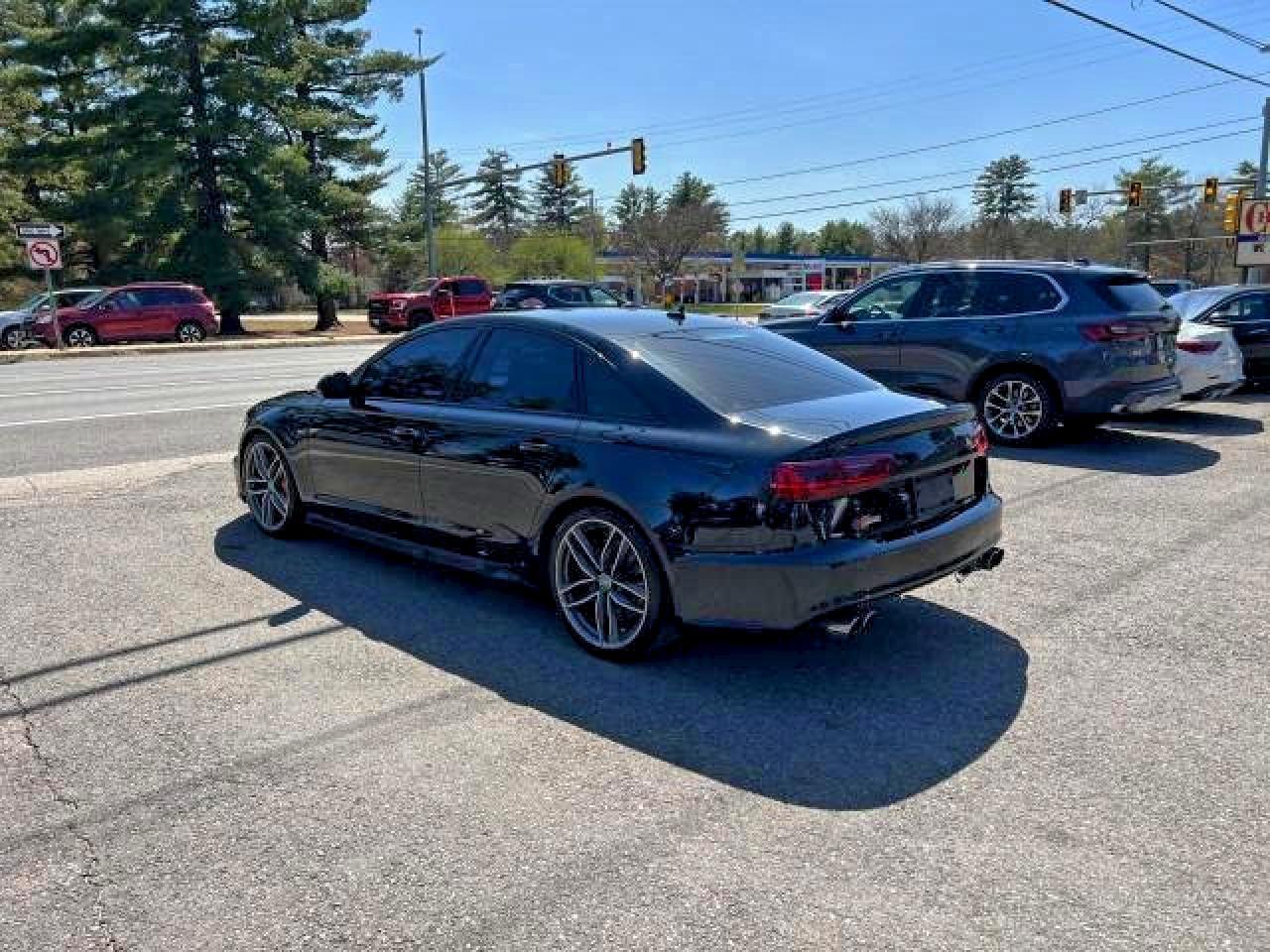 2018 Audi S6 Premium Plus - Image 3