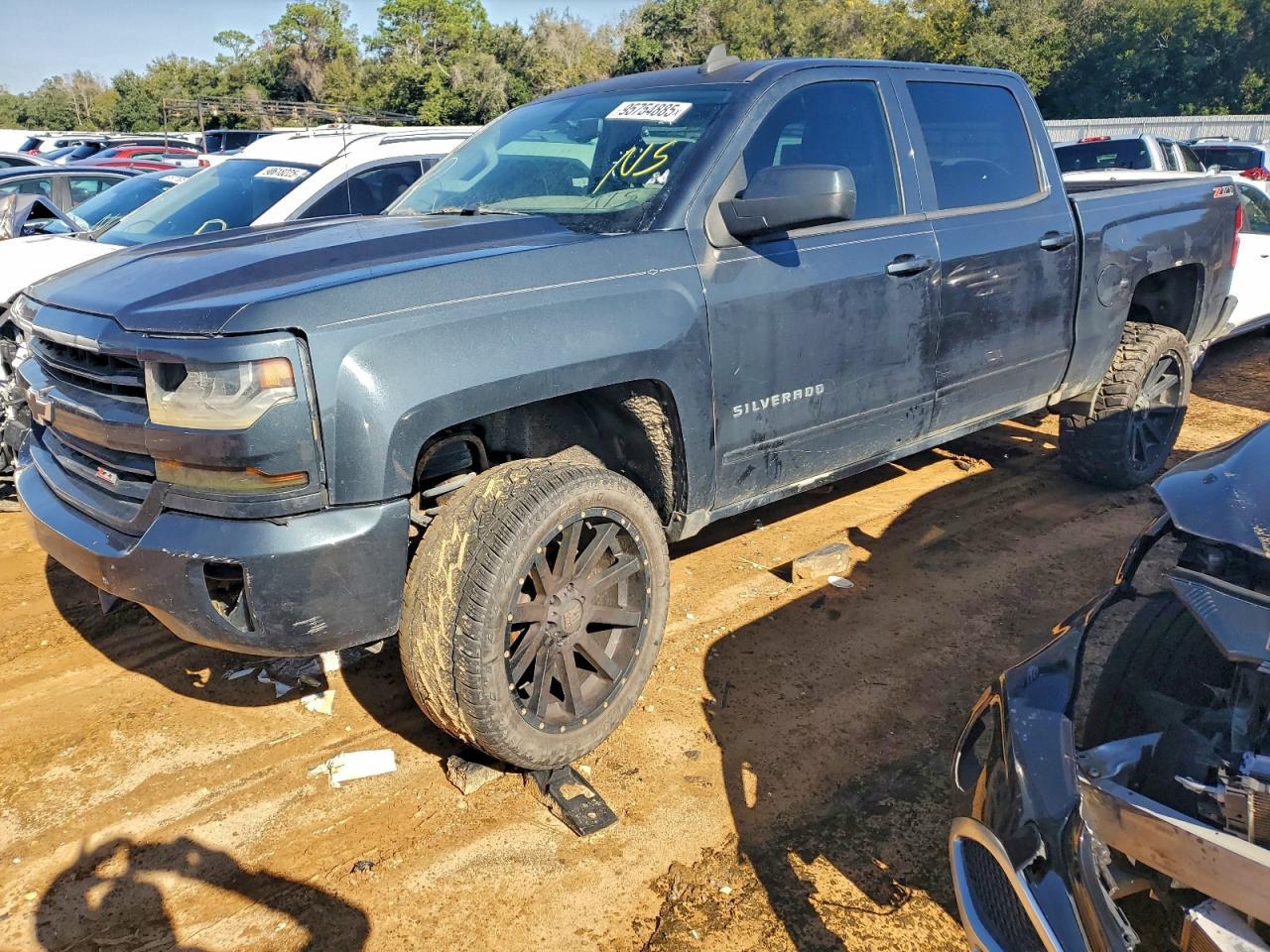 2017 Chevrolet Silverado K1500 4Wd 2Lt