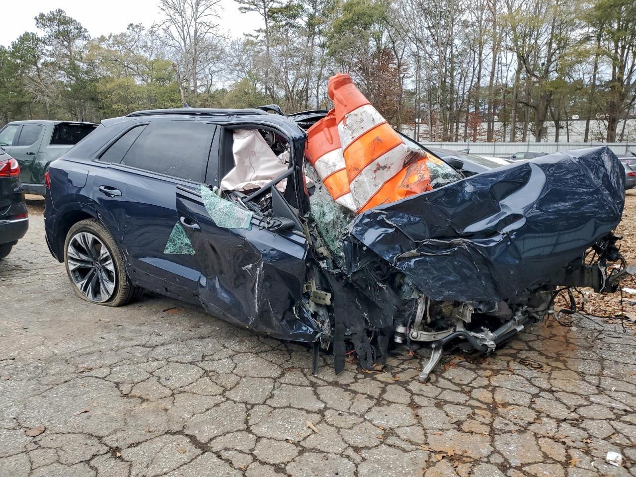 2025 Audi Q8 Premium Plus S-Line - Фото 4