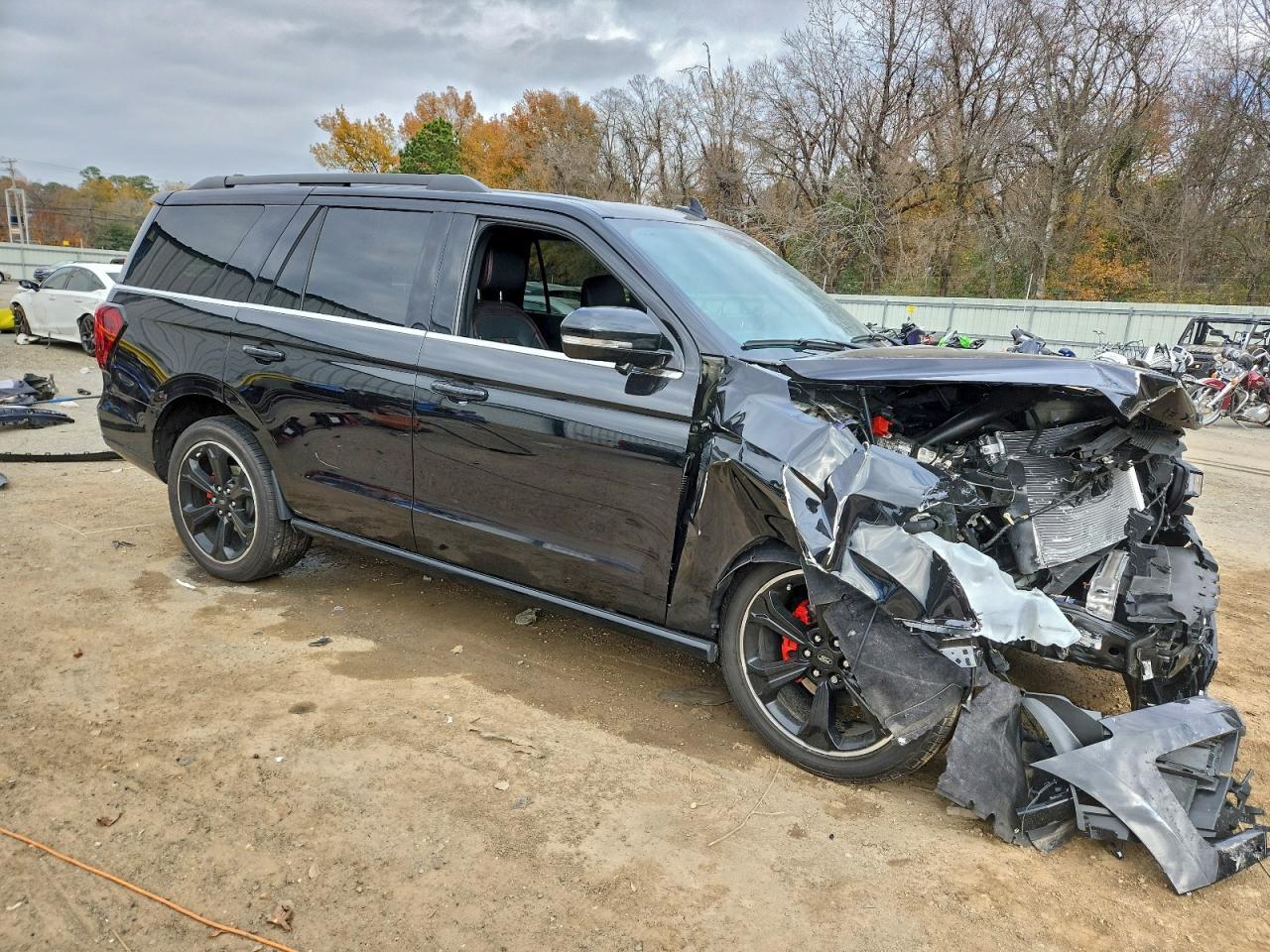 2024 Ford Expedition Limited - Image 4