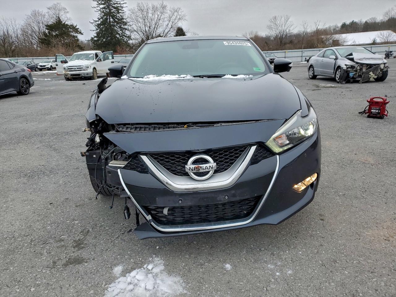2017 Nissan Maxima 3.5S - Image 5