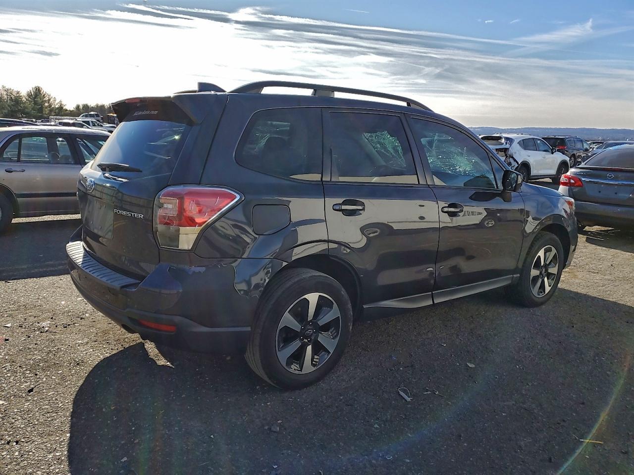 2018 Subaru Forester 2.5I Premium - Image 3