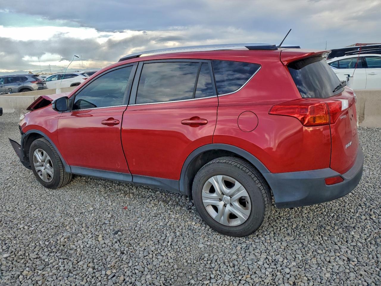 2015 Toyota Rav4 Le - Фото 2
