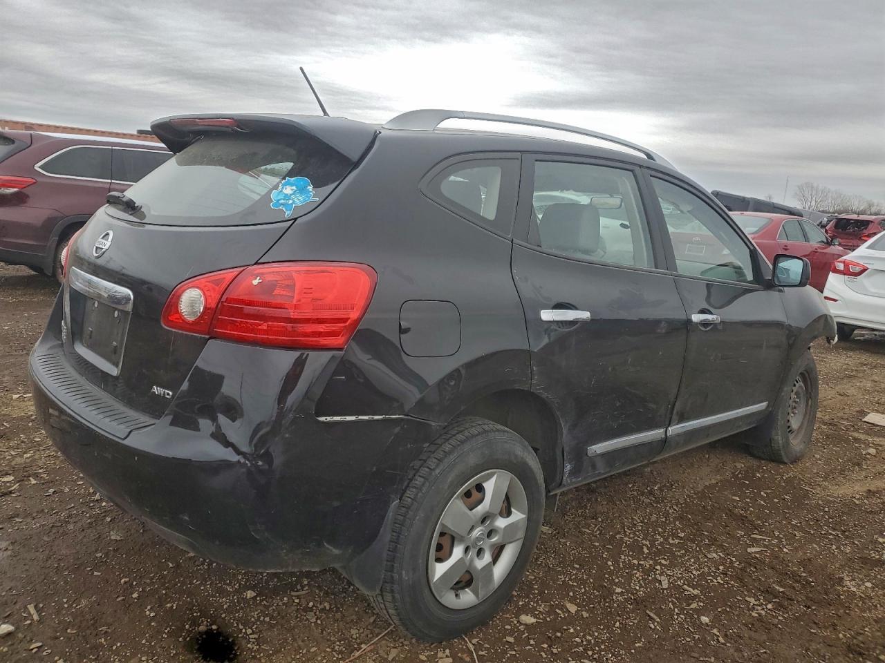 2015 Nissan Rogue Select S - Фото 3