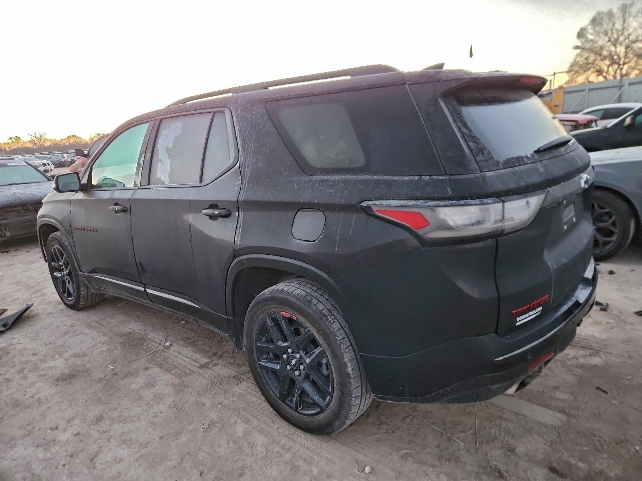 2020 Chevrolet Traverse Premier - Image 2
