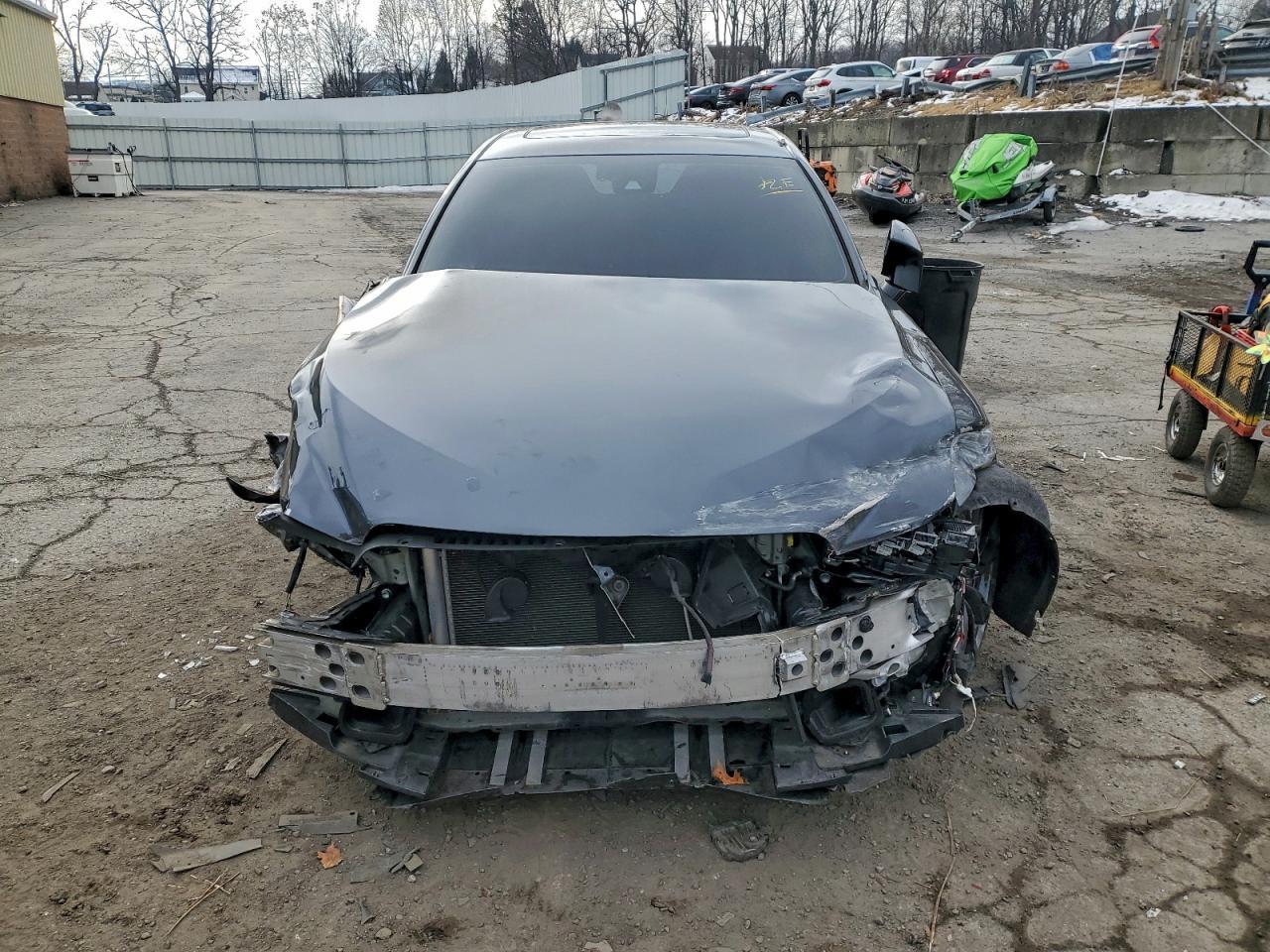 2022 Lexus Is 350 F Sport - Image 5