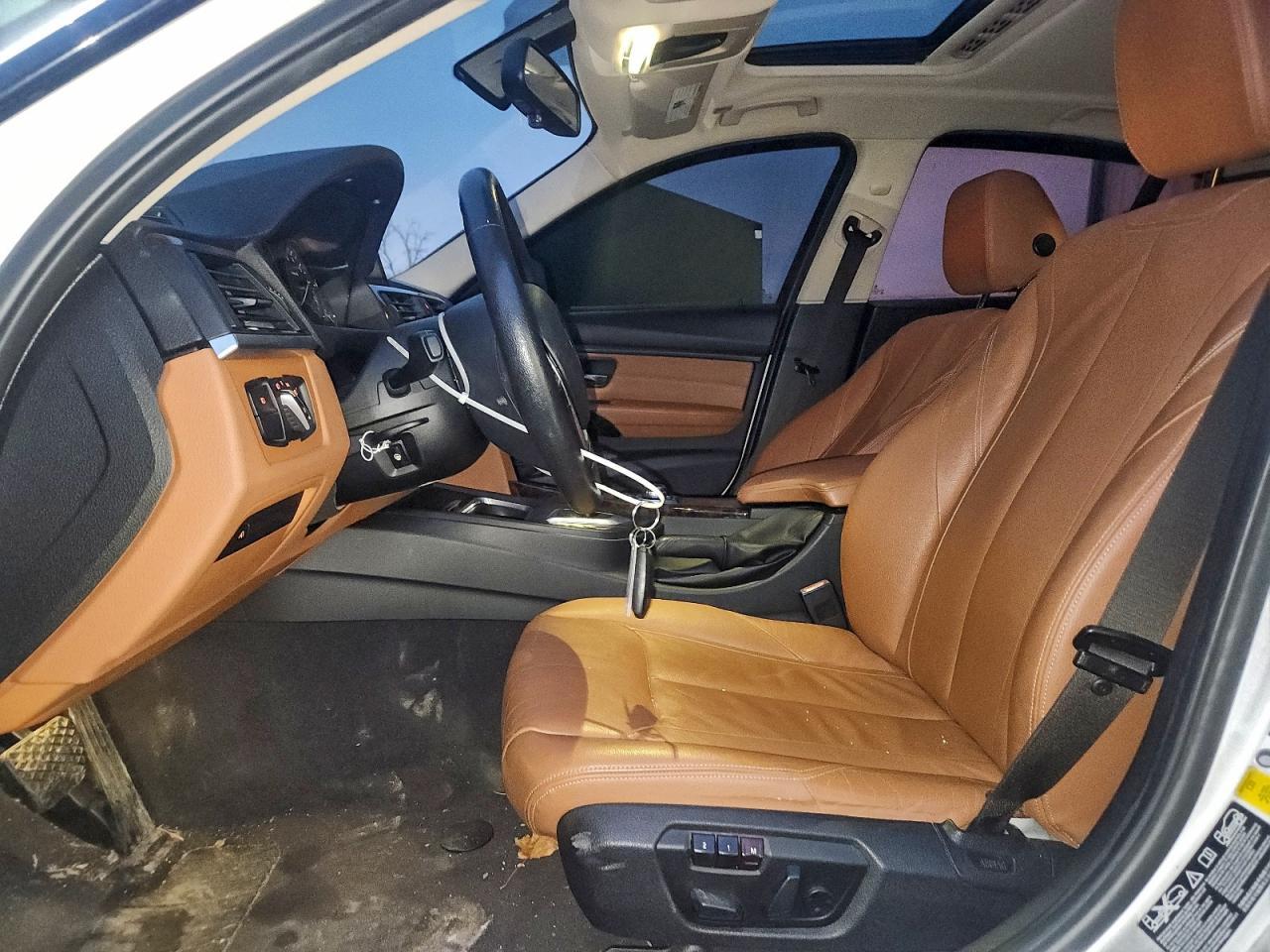 2013 BMW 328 Xi - Фото 7